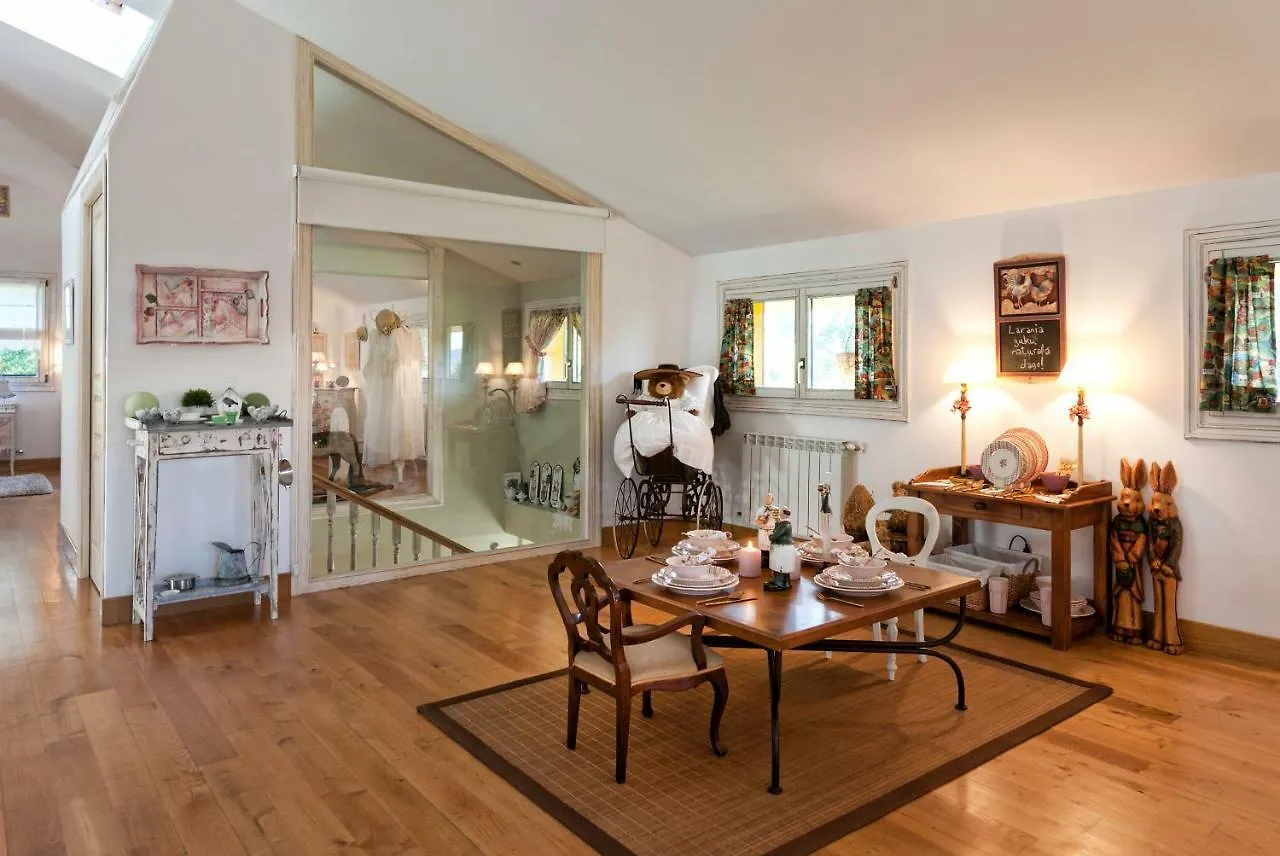 Karobi - Luxury Apartment Azpeitia Spain